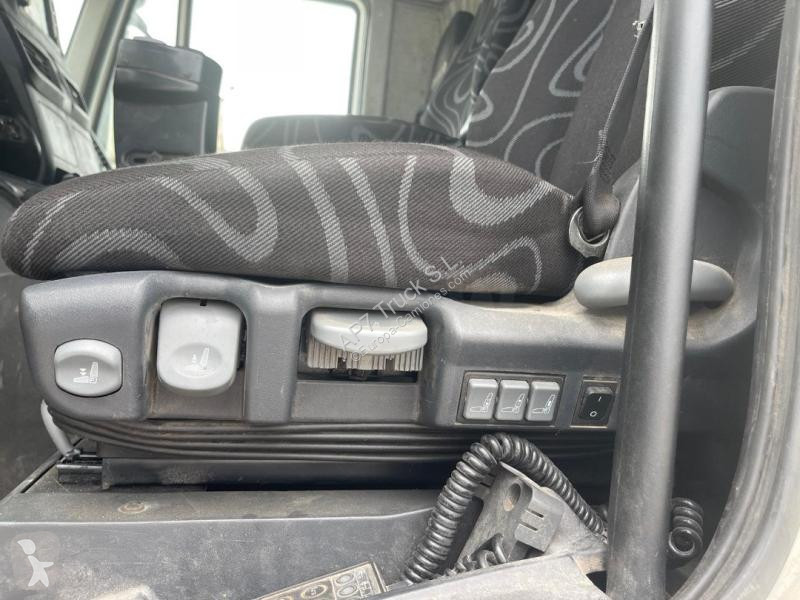 Utilaje pentru drumuri Iveco 330