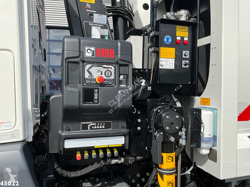 Vägmaskiner Mercedes 2536 Zoeller Hiab 23...
