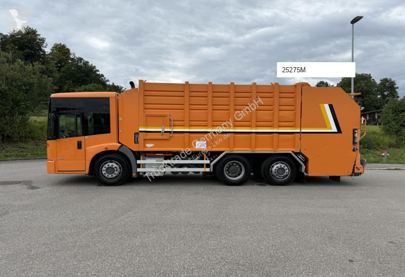 Silniční stroje Mercedes 2633