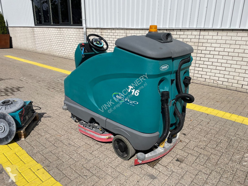 Gemeentevoertuig Tennant T 16