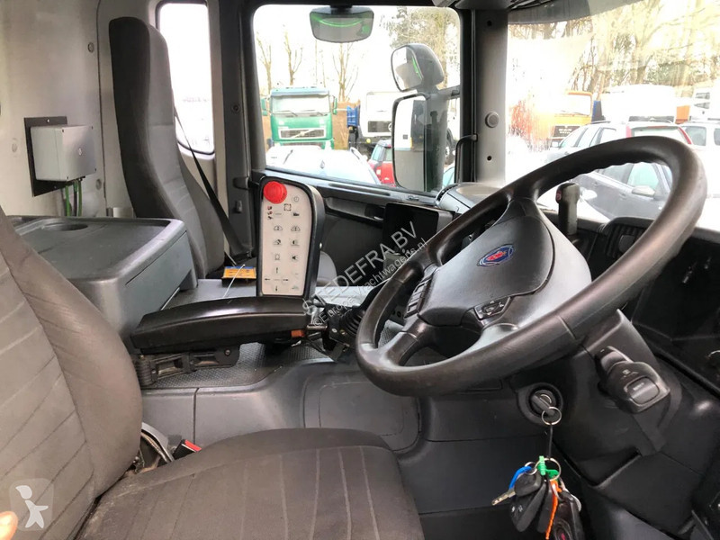 Engin de voirie Scania P310 , 6x2 , CN , Aut. ,...