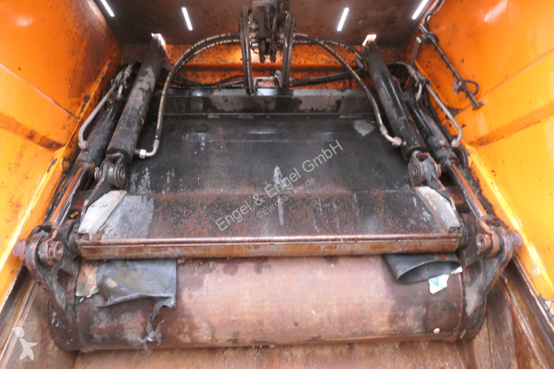Engin de voirie Mercedes 2635 NGE-L62N Econic...