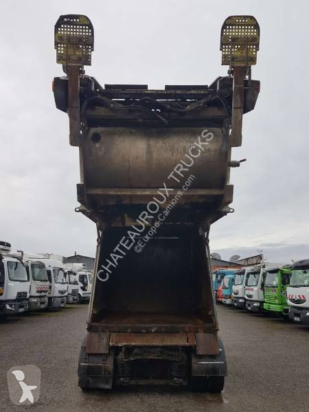 Engin de voirie Renault