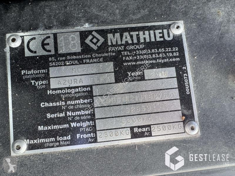 آلة لصيانة الطرق Mathieu MC 210