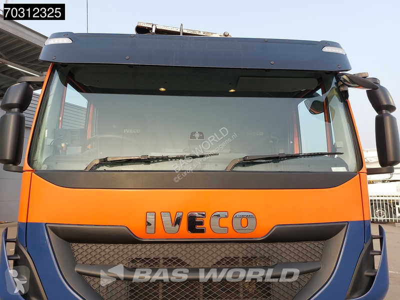 Engin de voirie Iveco 330 6X2 CNG ENGINE RHD...