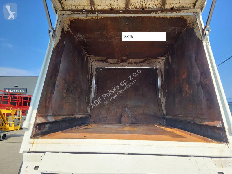 آلة لصيانة الطرق Scania VR5TR2L