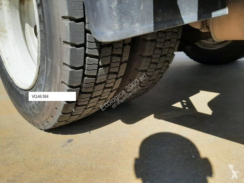 آلة لصيانة الطرق Isuzu NPR75