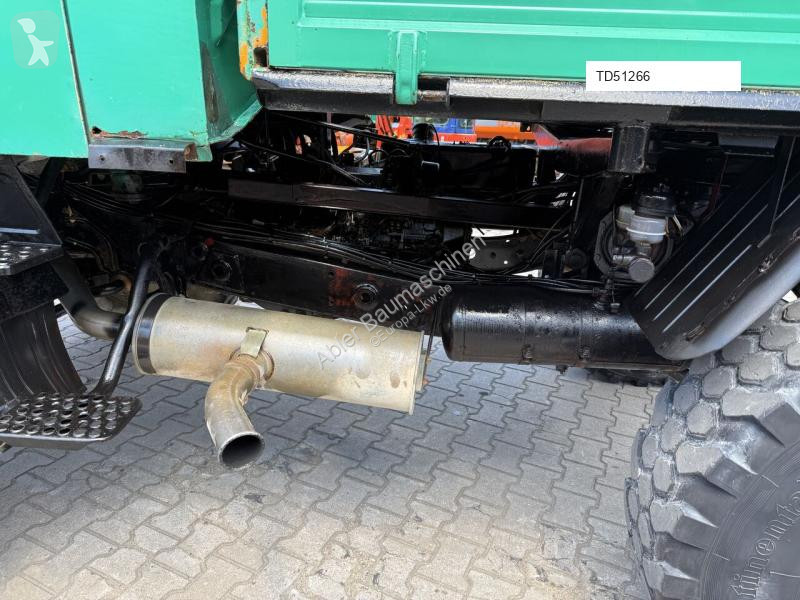 شاحنة Mercedes U1200 Unimog