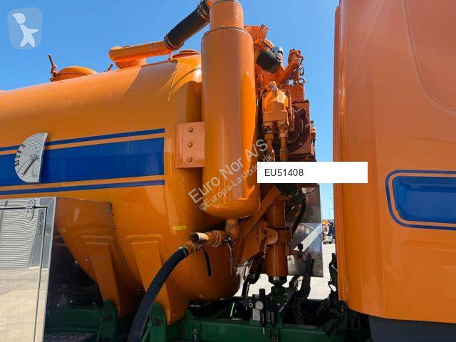 آلة لصيانة الطرق Scania P360 6x2*4 Korp & Son...