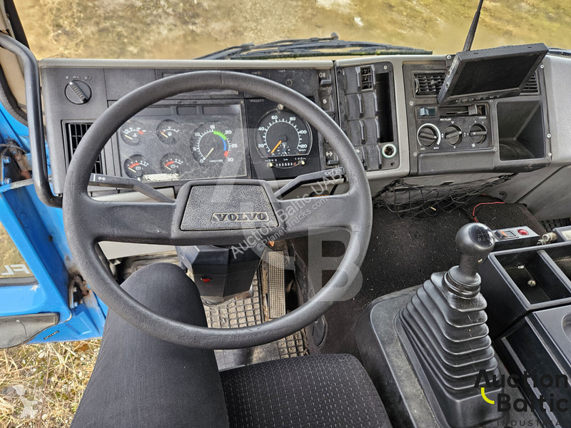 Komunálne vozidlo Volvo FL610 4X2