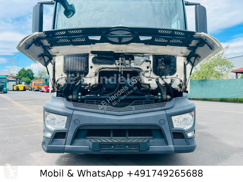 Engin de voirie Mercedes 2533 M BL Faun Zöller...