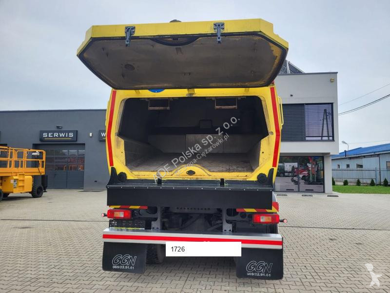 آلة لصيانة الطرق Volvo JBVT801