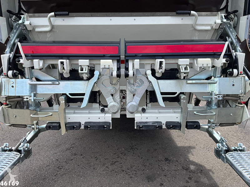 Vehículo de limpieza viaria DAF G XB 260...