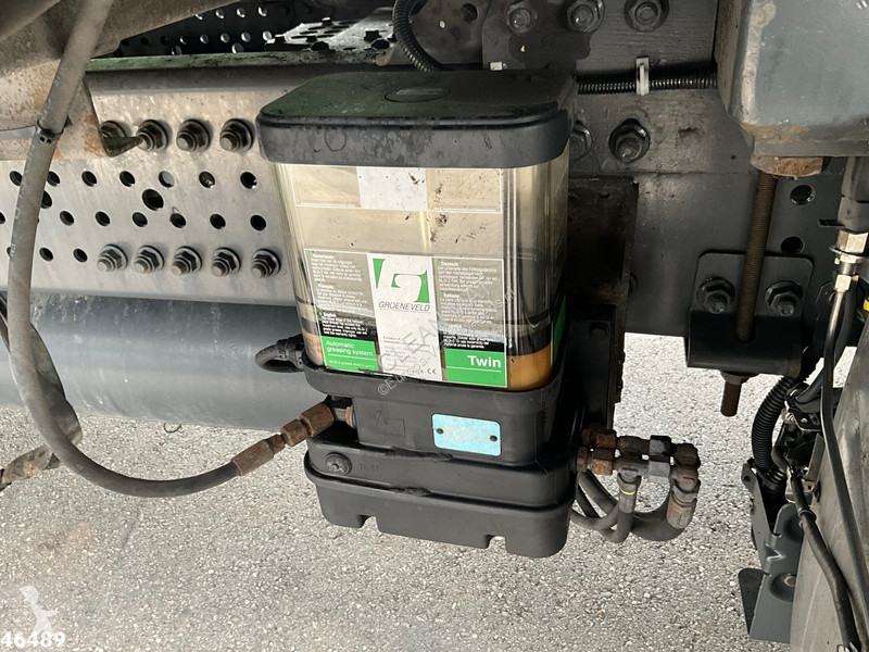 Коммунальная техника  Mercedes 2533 Geesink 24m³