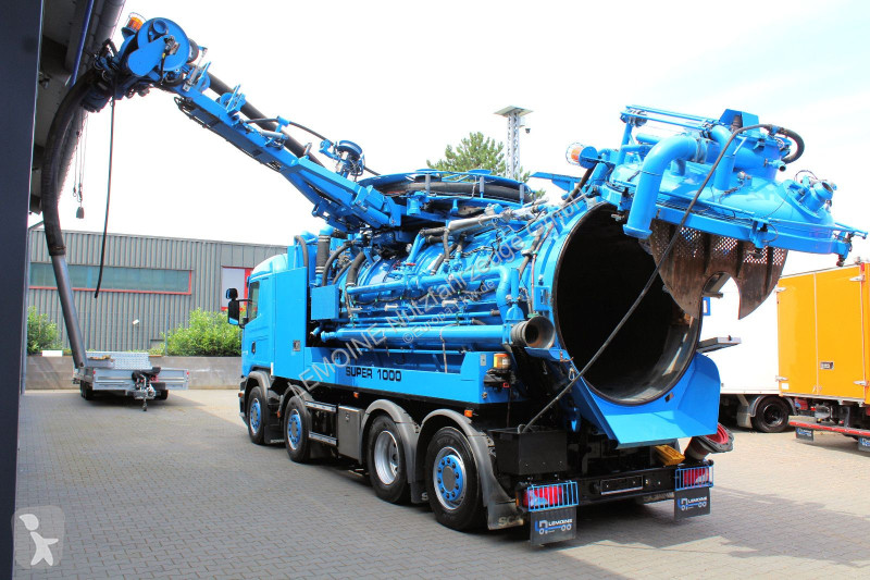 آلة لصيانة الطرق Scania 450 8x2 Wiedemann...