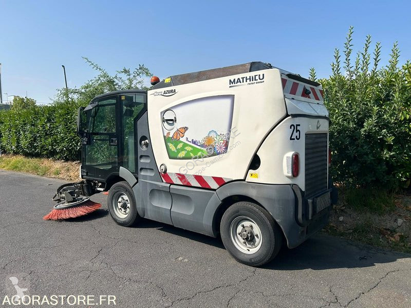 Engin de voirie Mathieu NEW AZURA
