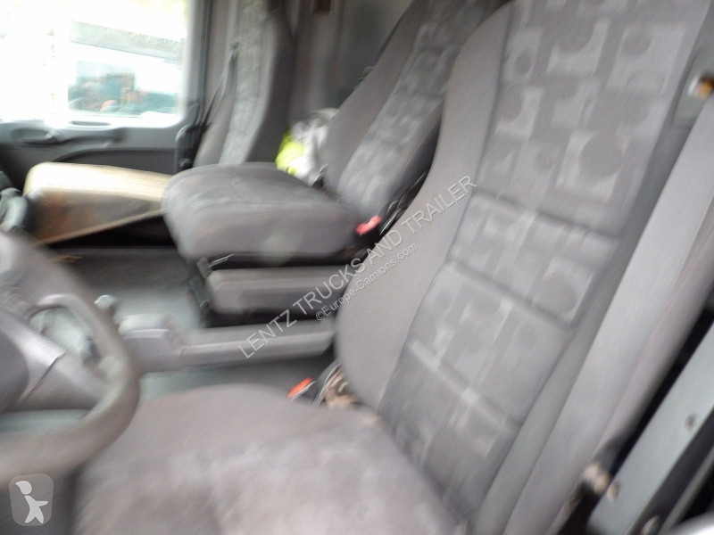 Engin de voirie Mercedes ACTROS...
