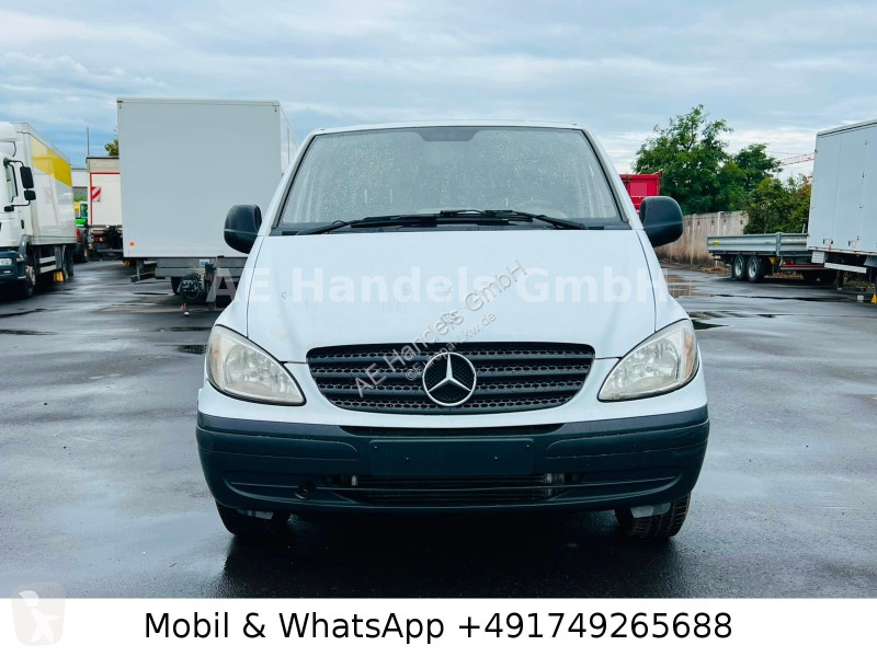 آلة لصيانة الطرق Mercedes Kasten 111 CDI lang...