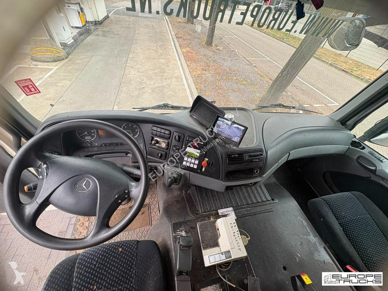 Коммунальная техника  Mercedes 2636 Steel/Air -...