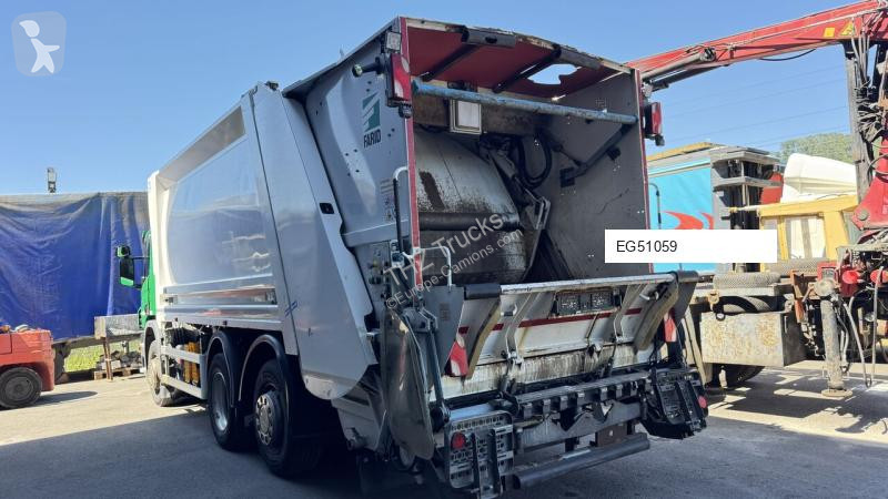 آلة لصيانة الطرق Scania P370