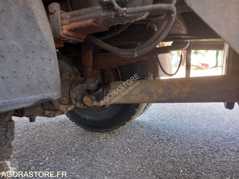 Gemeentevoertuig Renault KERAX