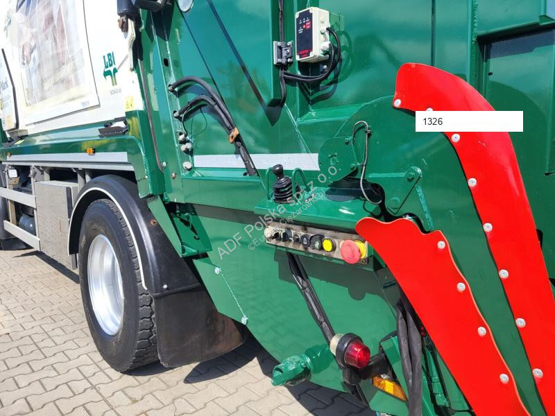 Gemeentevoertuig Volvo MF300 L200 15h25