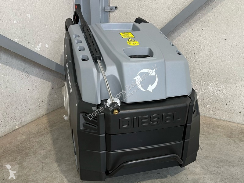 Комунальна техніка  KR-7300WH