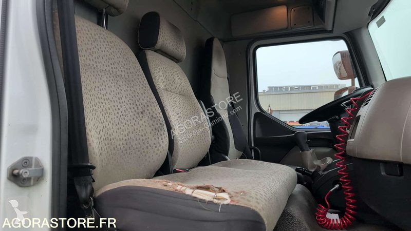 Vägmaskiner Renault MIDLUM 270.16 Light