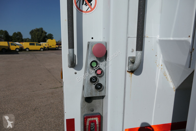 Silniční stroje Mercedes Econic 2635 Automatik...