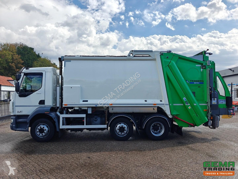 Коммунальная техника  DAF 220 FAG 6x2/4 Day Cab...