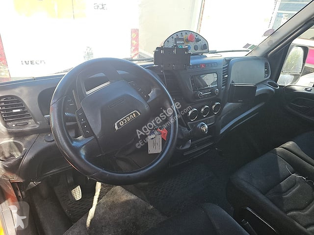 Коммунальная техника  Iveco 70C14G