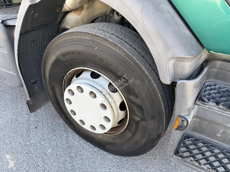 Коммунальная техника  Renault 370 DXI