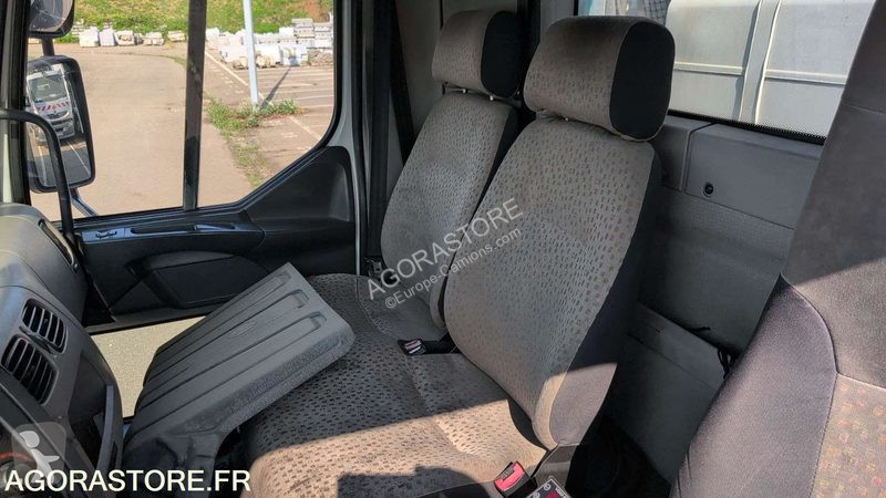 Vägmaskiner Renault MIDLUM