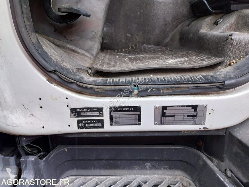 Vehículo de limpieza viaria Renault KERAX