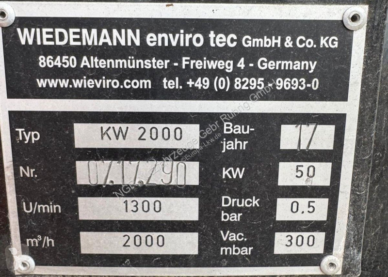 Vehículo de limpieza viaria MAN TGM...