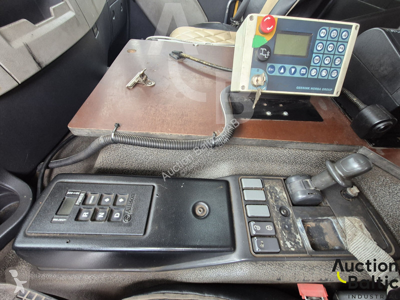 Engin de voirie Mercedes ECONIC