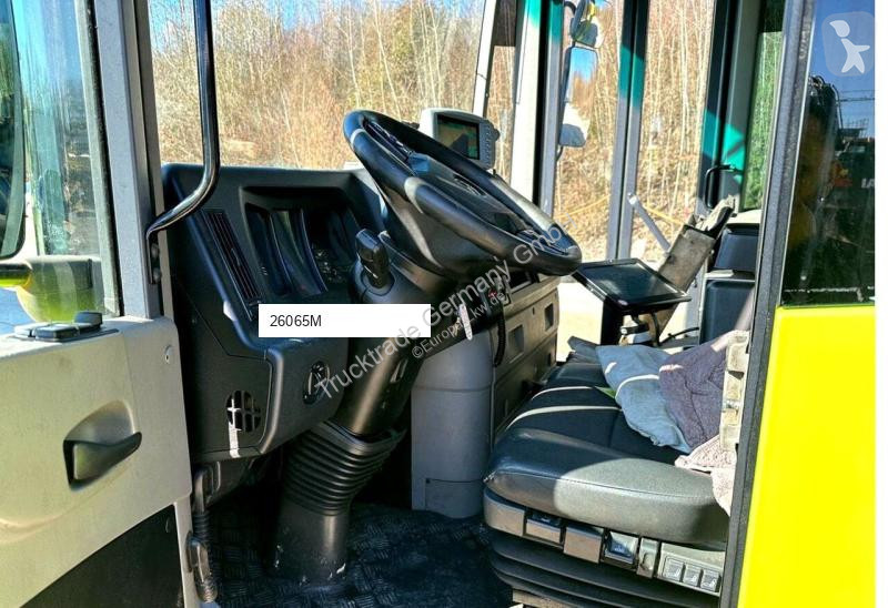 Engin de voirie Mercedes MB 2635 Variopress...