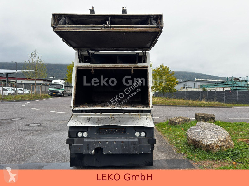 Bucher-Schoerling CC5006 road network trucks