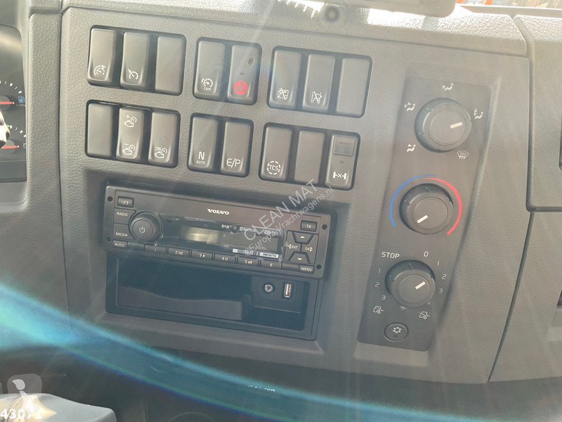 Utilaje pentru drumuri Volvo 280 Euro 6 Zoeller...