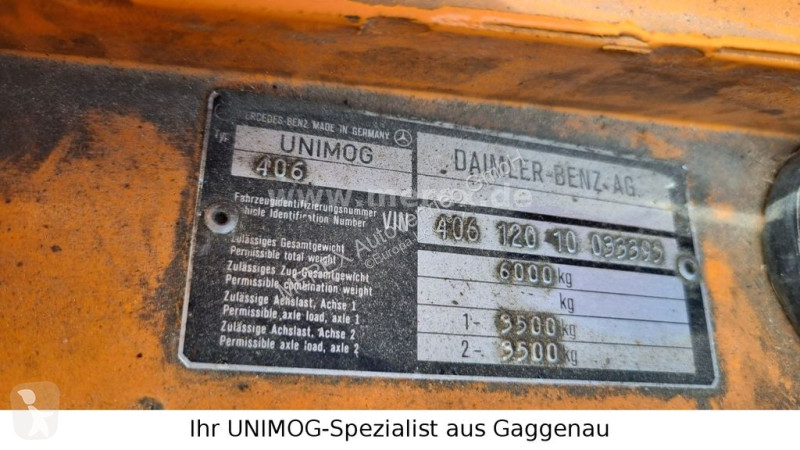 Gemeentevoertuig Unimog / 406 Cabrio - Schneefräse
