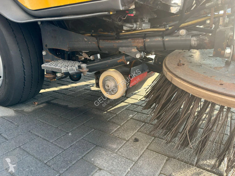 Gemeentevoertuig Johnston CX400 SWEEPING TRUCK/...