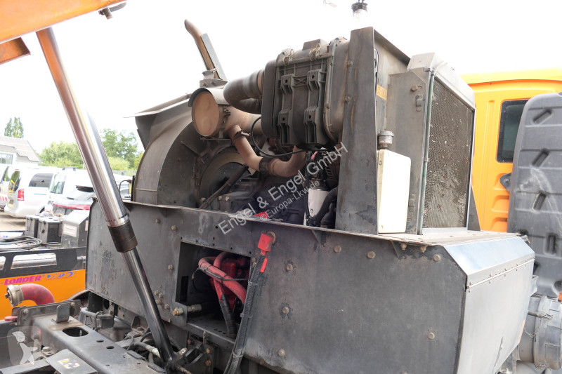 Vägmaskiner MAN TGL 12.250 4x2 BL Kehrmaschine