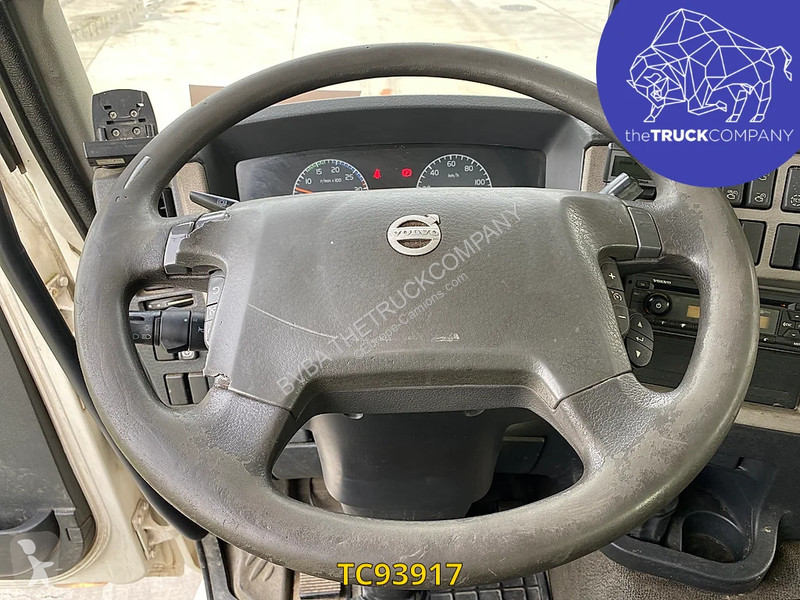 Utilaje pentru drumuri Volvo 320
