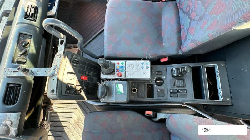 Gemeentevoertuig Mercedes 405-10 4X4
