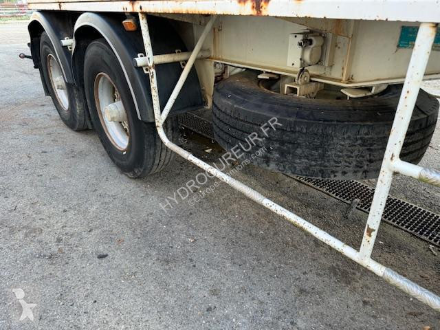 Veículo de limpeza / sanitário de estrada Trax...
