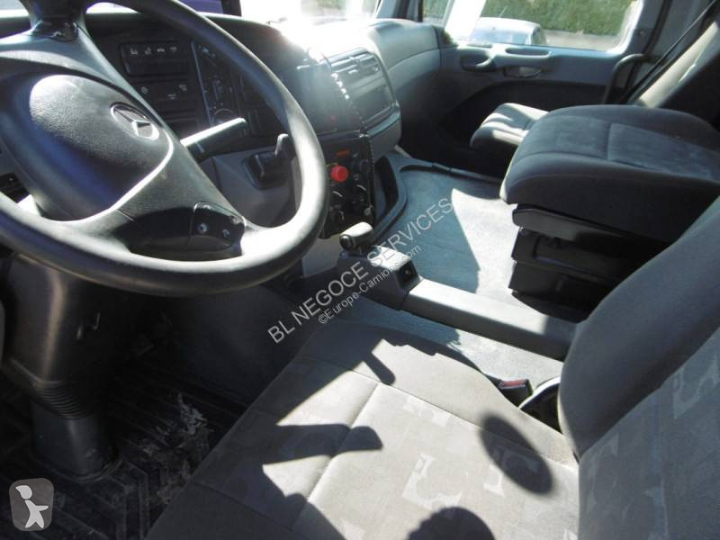 Utilaje pentru drumuri Mercedes