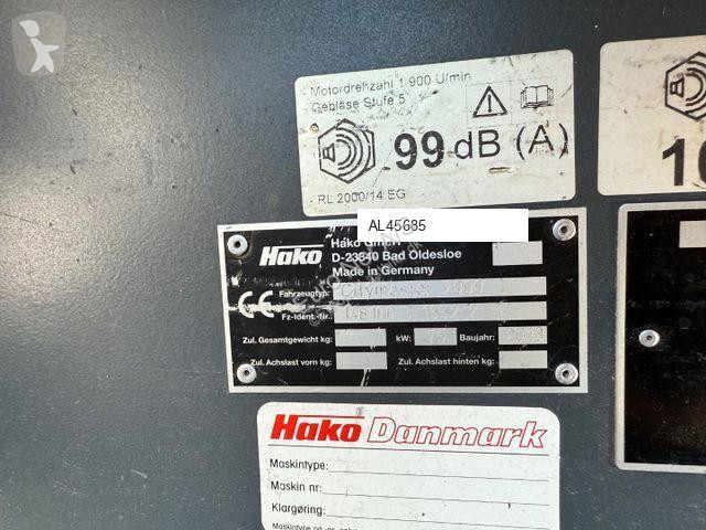 Silniční stroje Hako 2000 4x4 Euro 5 Kehrmaschine