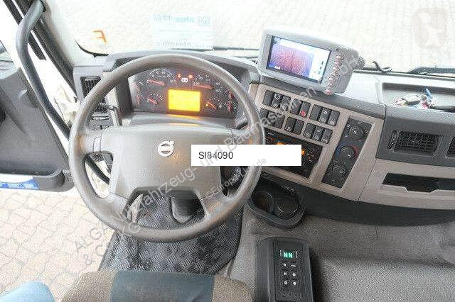 Utilaje pentru drumuri Volvo FE320 6x2, Faun,...