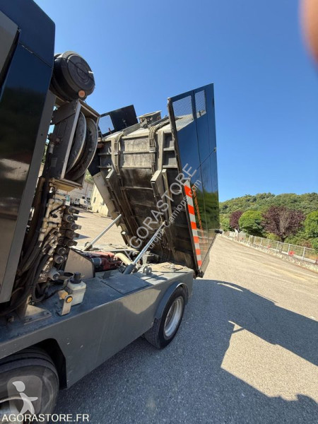 Utilaje pentru drumuri  C 560