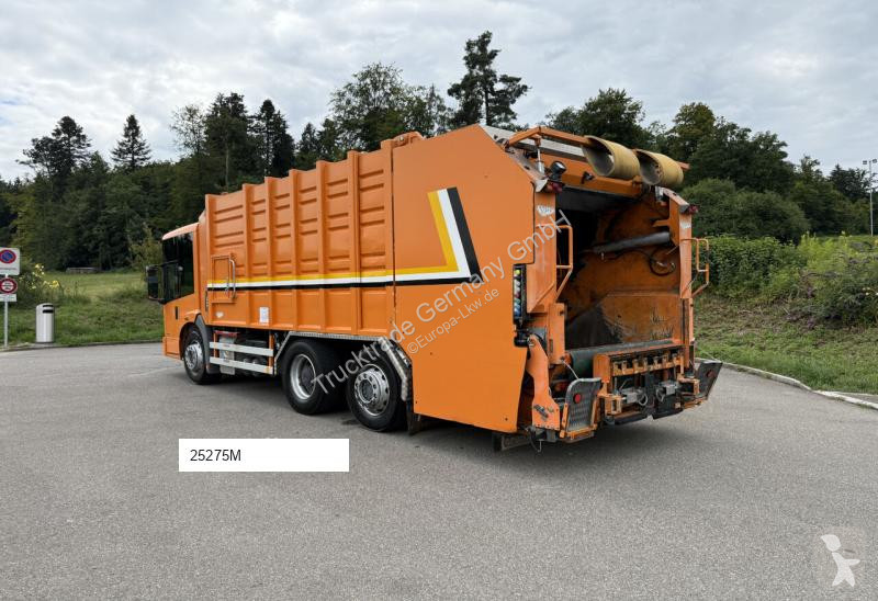 Silniční stroje Mercedes 2633